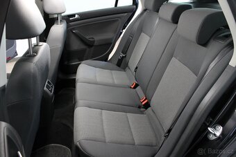 Volkswagen Golf, 1.6 MPI 75kW TAŽNÉ, 1.MAJITEL - 15