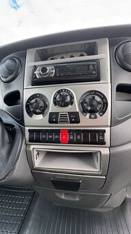 Iveco Daily 3.0 170 HP ExtraLong Chladiarina - 15