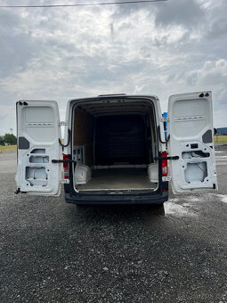 VW CRAFTER  2.0TDI 75 kW, r.v. 2020 - 15