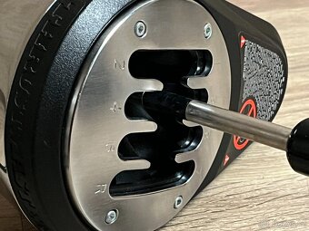 Thrustmaster T300 RS GT Edition + Řadící páka TH8A Shifter - 15