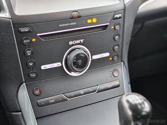 Ford S-MAX 2.0 TDCi 110kW MANUÁL TINANIUM LED TAŽNÉ NAVI - 15