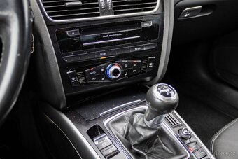 Audi A4 Avant 2.0 TDI - 15