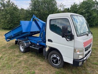 Autobazar užitkových vozů sklápěčů a nosičů kontejnerů - 15