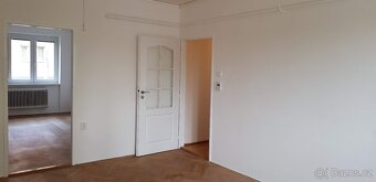 Pěkný, klidný byt ve Slavkově u Brna - 15