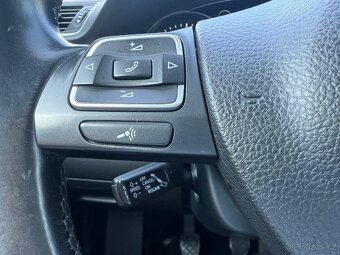 VW Passat Variant Comfortline 2,0TDI 103kW TAŽNÉ KAMERA - 15