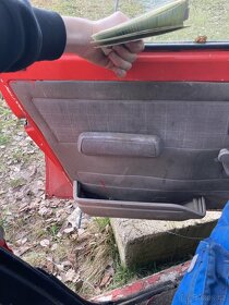 Prodám veškeré náhradní díly z Peugeot 205 - 15