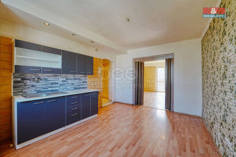 Prodej bytu 2+1, 52 m², Horní Slavkov, ul. Zahradní - 15