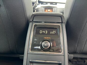 Škoda Suoerb 2,0TDi 125kW Ambiente limuzína - 15