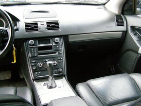 XC90 2.4D 5 AWD LR-Desing 7 mist - 15