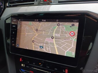 VW Passat Variant 2.0TDI 147kW 4x4 DSG Matrix Virtual ACC Qi - 15