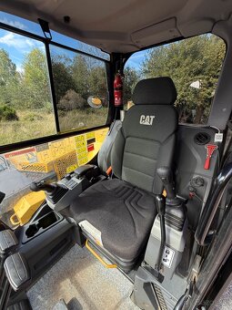 Caterpillar CAT 306CR - 15