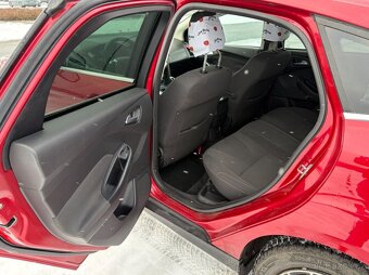 Ford Focus 1.6 EB 110kw TOP VÝBAVA - 15