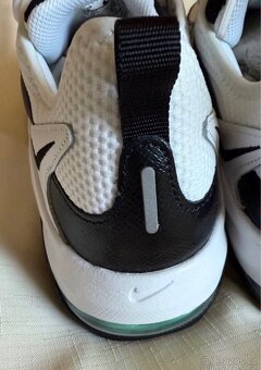 Nová Dámská Nike AIR MAX GRAVITON 40,5 - 15