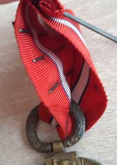 ČS. REVOLUČNÍ MEDAILE  - ŠTITKY ZBOROV , BACHMAČ , SIBIŘ - 15