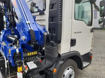 MAN NOSIČ KONTEJNERU S HYDRAULICKOU RUKOU PM 8022 - 15