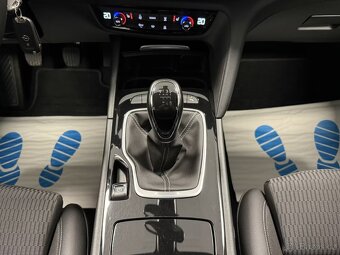 Opel Insignia B Sports Tourer Business 2.0D 128kW 01/2022 - 15