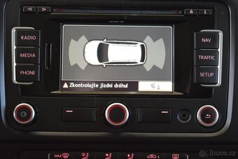 Volkswagen Golf 1,4 TSi 90 kW, 1.maj,digiklima,serviska - 15