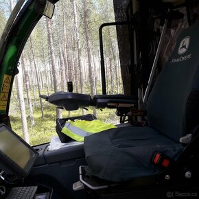 Harvestor John Deere 1170e - 15