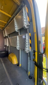 Regály do dodávky (hliníkové sklopné) mercedes sprinter - 15