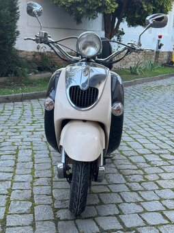 SKÚTR ZNEN RETRO - 15