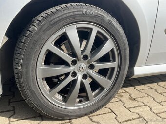 Renault Laguna 2.0 DCI - 15