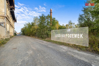Prodej komerčního pozemku v Kostelci nad Labem - 15
