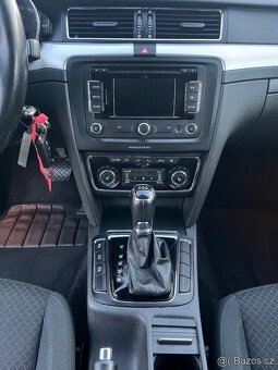 Škoda Superb 2 2014 2.0 TDi 125kW DSG F1 xenon - 15