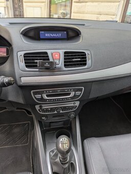 Renault Mégane, 1.4 TCe, kombi, druhý majitel - 15