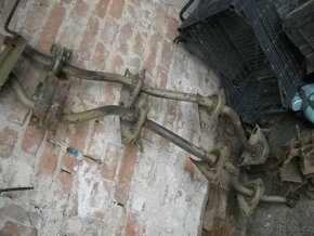 E 512-517 boční plechy žací lišty - 15