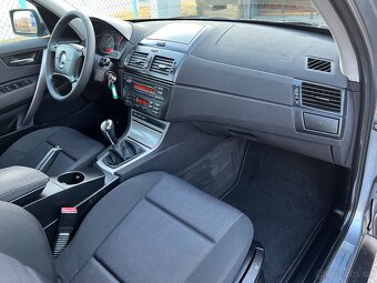 BMW X3, 2.0 D 110kW 4X4, MANUÁL - 15