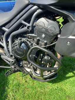 Triumph Tiger 800 - 15