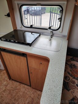 Bürstner Ventana 450 krásný stav - 15