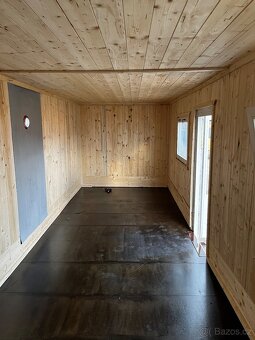 Maringotka délka 7.20 x 2.50 m.Po renovaci - 15