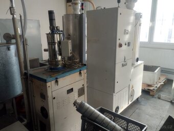 Vybavení pro lisovnu - 15