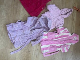 Velký balík 116ks kojeneckého oblečení na holčičku vel.50-86 - 15