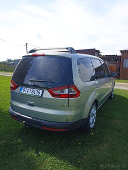 Ford Galaxy 2,0 TDCi 103kw, automat, 7-míst - 15