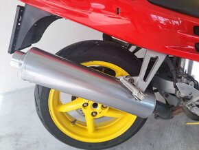 Honda VFR 750F - 15