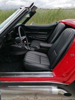 Chevrolet Corvette C3 Convertible (1968) - 15