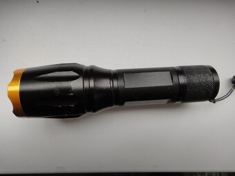LED SVITILNA CREE XML-T6 - 15