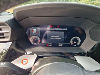 AUDI   A 3 1,0 TSI  81 KW  S-line DPH - 15
