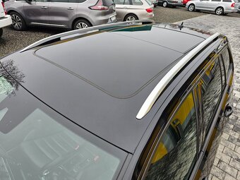Volkswagen Golf 7 R 2.0 TSI 221kw, DSG, 2016, Výbava - 15