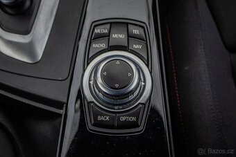 BMW Rad 3 320i A/T Sport Line ZÁRUKA 1 rok / 20 000km - 15