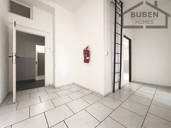 Komerční budova (kanceláře + sklad-výroba) 710  m2 , Planá u - 15