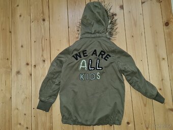 Vel 134-140 dívčí parky, kabáty - 15
