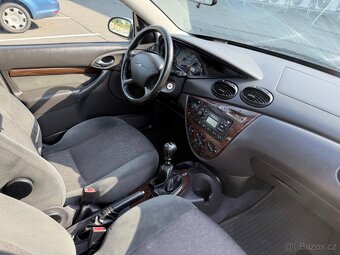 FORD FOCUS COMBI 1,8 TDDi 66kW - 2. majitel - Servis - 15
