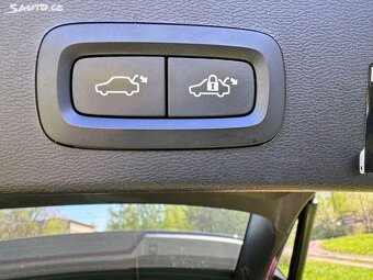 VOLVO XC 40 1.5 T2 MOMENTUM PRO, VIRTUÁL, MANUÁL 6° - 15