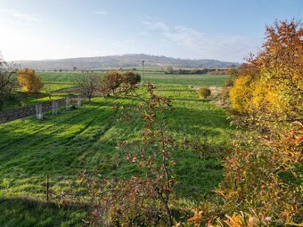 Nová Hradečná - stavební pozemek 2612 m2 - 15