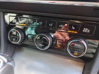 Škoda Superb 3 Combi Style 2.0TDI 110kW DSG 61tkm Matrix Qi - 15