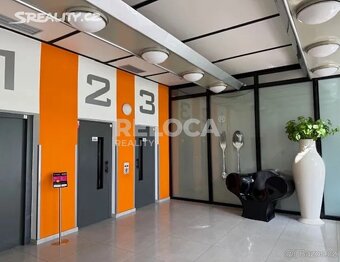 1+KK, 28m2 + terasa 20m2, P8 Karlín, Molákova, rezidence EXP - 15