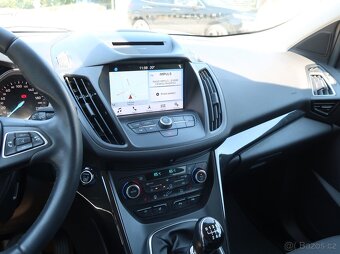 Ford Kuga 1.5EB 110kW TITANIUM TAŽNÉ 1MAJITEL ČR - 15